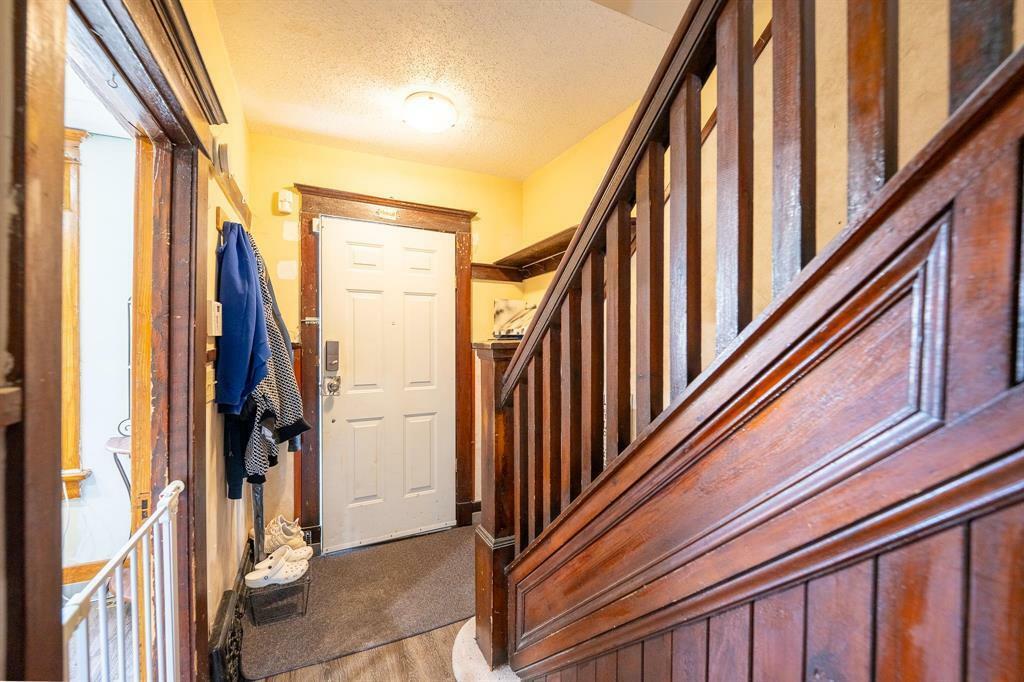 Property Photo: 1386 Manitoba Avenue MB R2P 0L1