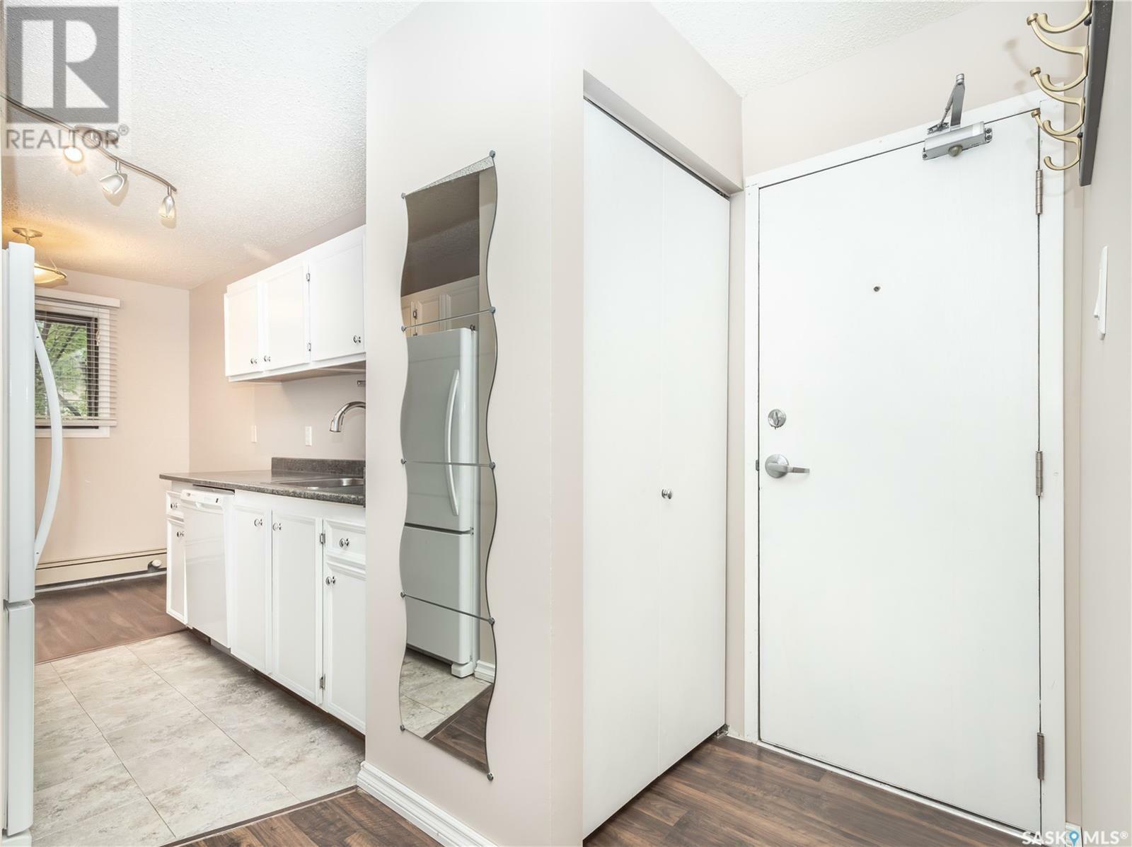 Property Photo:  306 720 8th Street E  SK S7H 0R3 