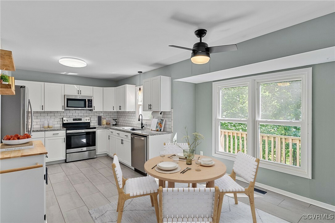 Property Photo: 1409 Sycamore Ridge Court VA 23114