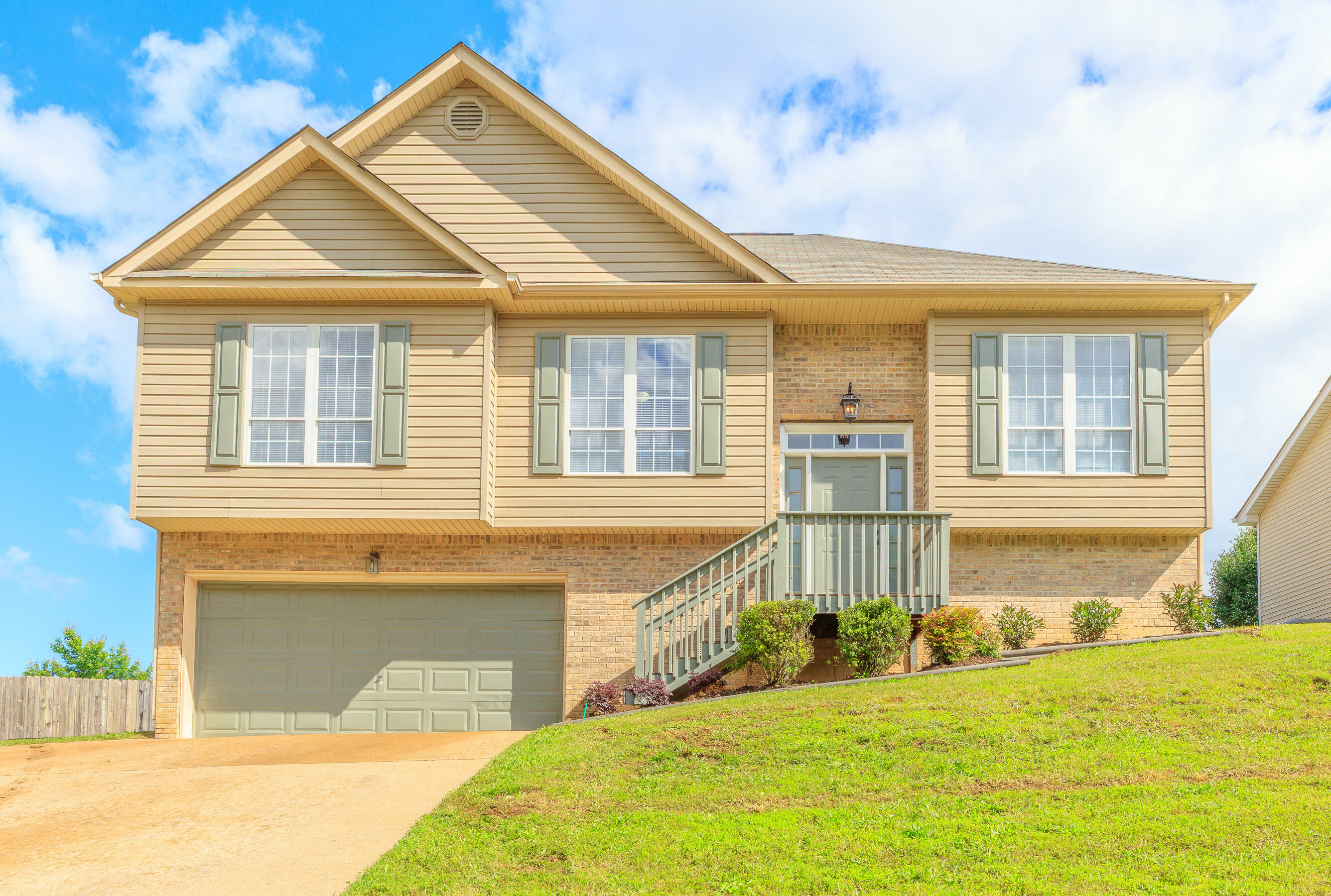 Property Photo: 219 Brently Woods Drive TN 37421