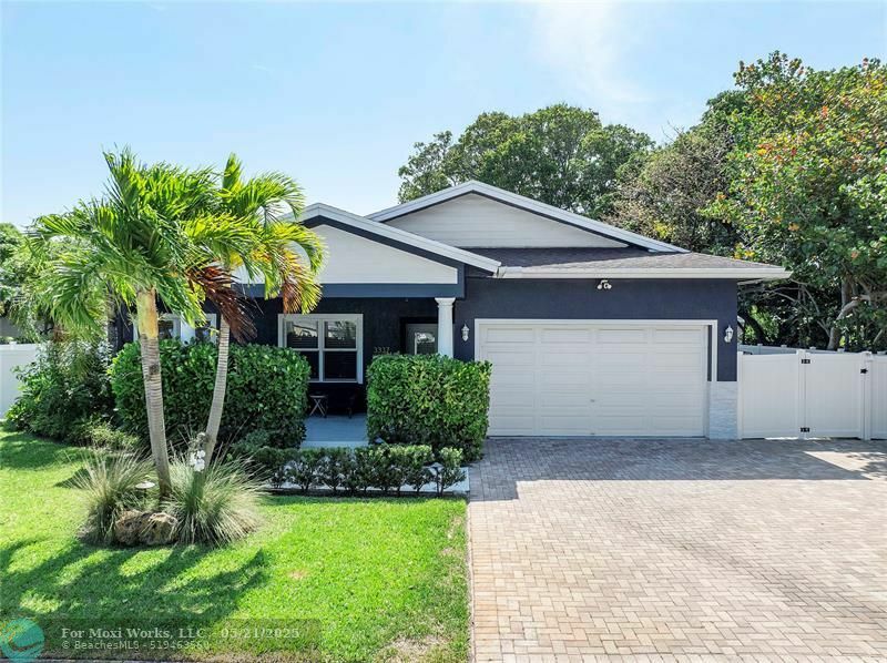 Property Photo: 3337 NE 10th Ave FL 33334