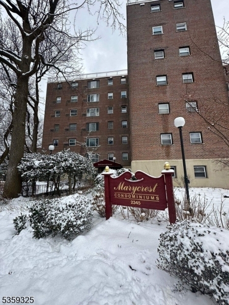 2345 Linwood Ave  Fort Lee Boro NJ 07024 photo