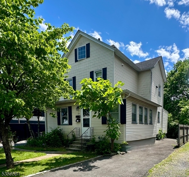 Property Photo: 412 S Elmer St NJ 07090