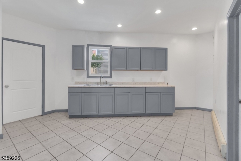 Property Photo: 245 Alexander St NJ 07106