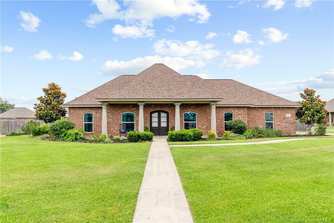 Property Photo: 940 S Kade Lane LA 70605