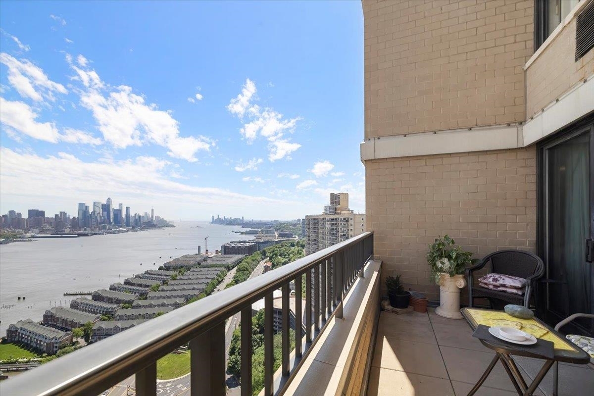 Property Photo: 7000 Blvd East 40B NJ 07093