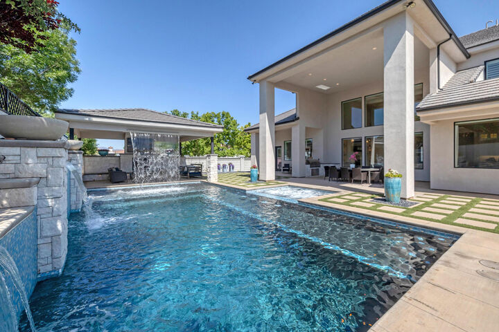 Property Photo: 2688 E 1240 S S UT 84790