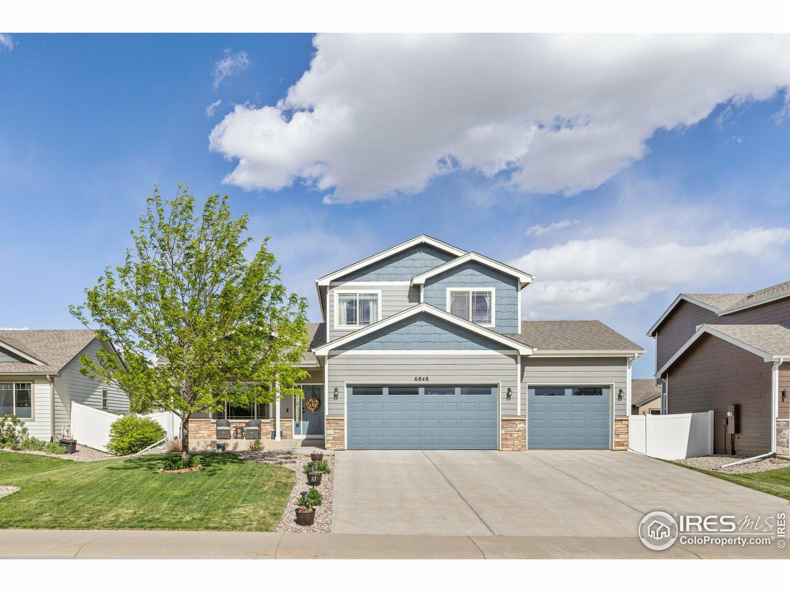Property Photo: 6848 Pettigrew St CO 80549