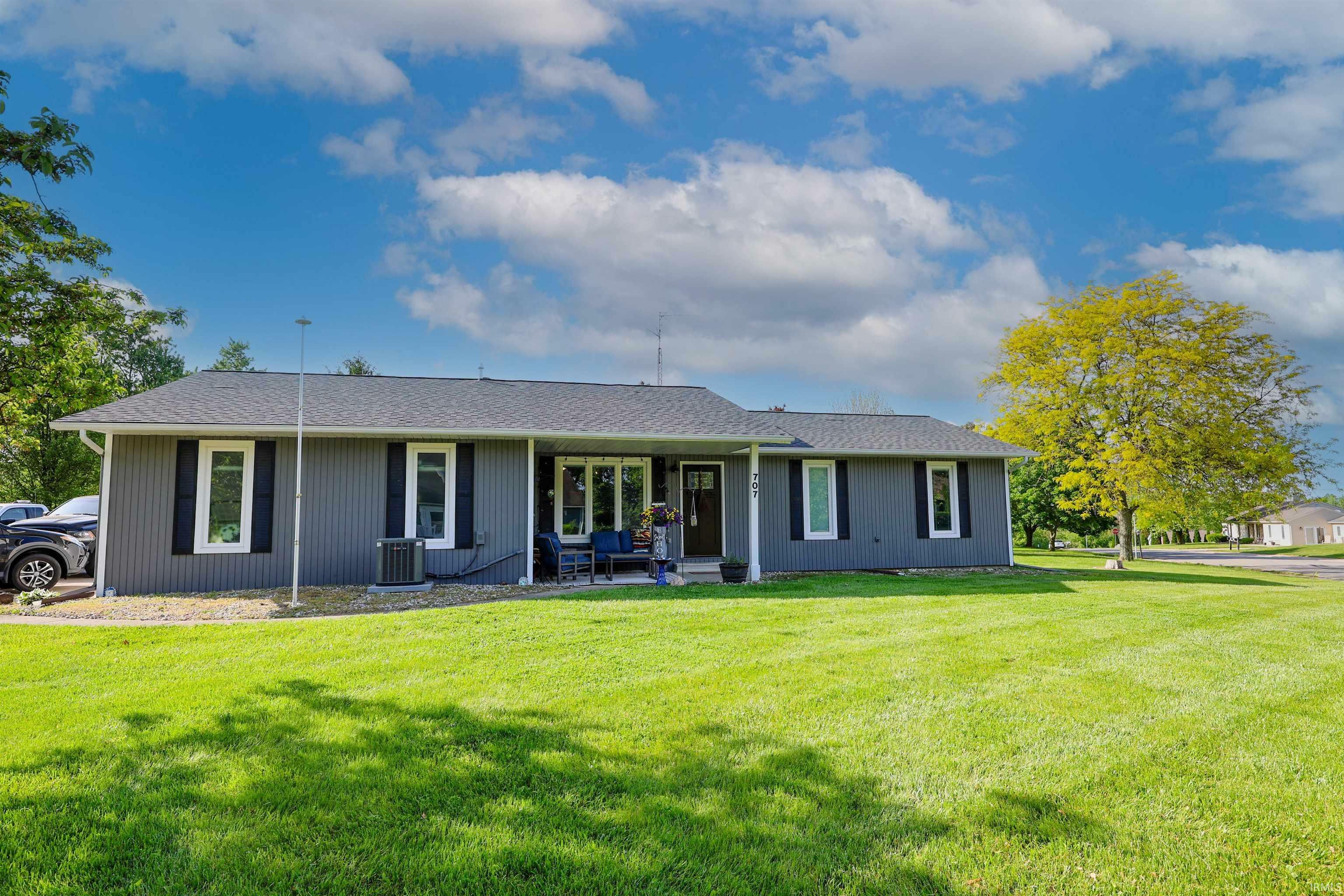 Property Photo: 707 Bluffview Drive IN 46703