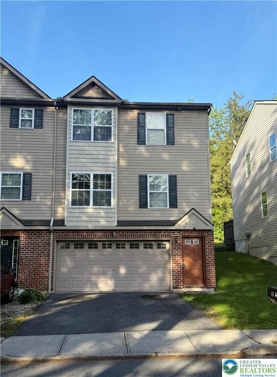 Property Photo:  519 Lehigh Gap Street  PA 18088 