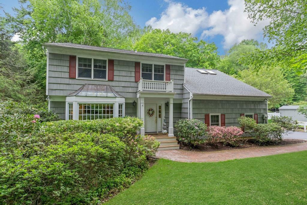Property Photo: 51 Hidden Hollow Lane NY 10546