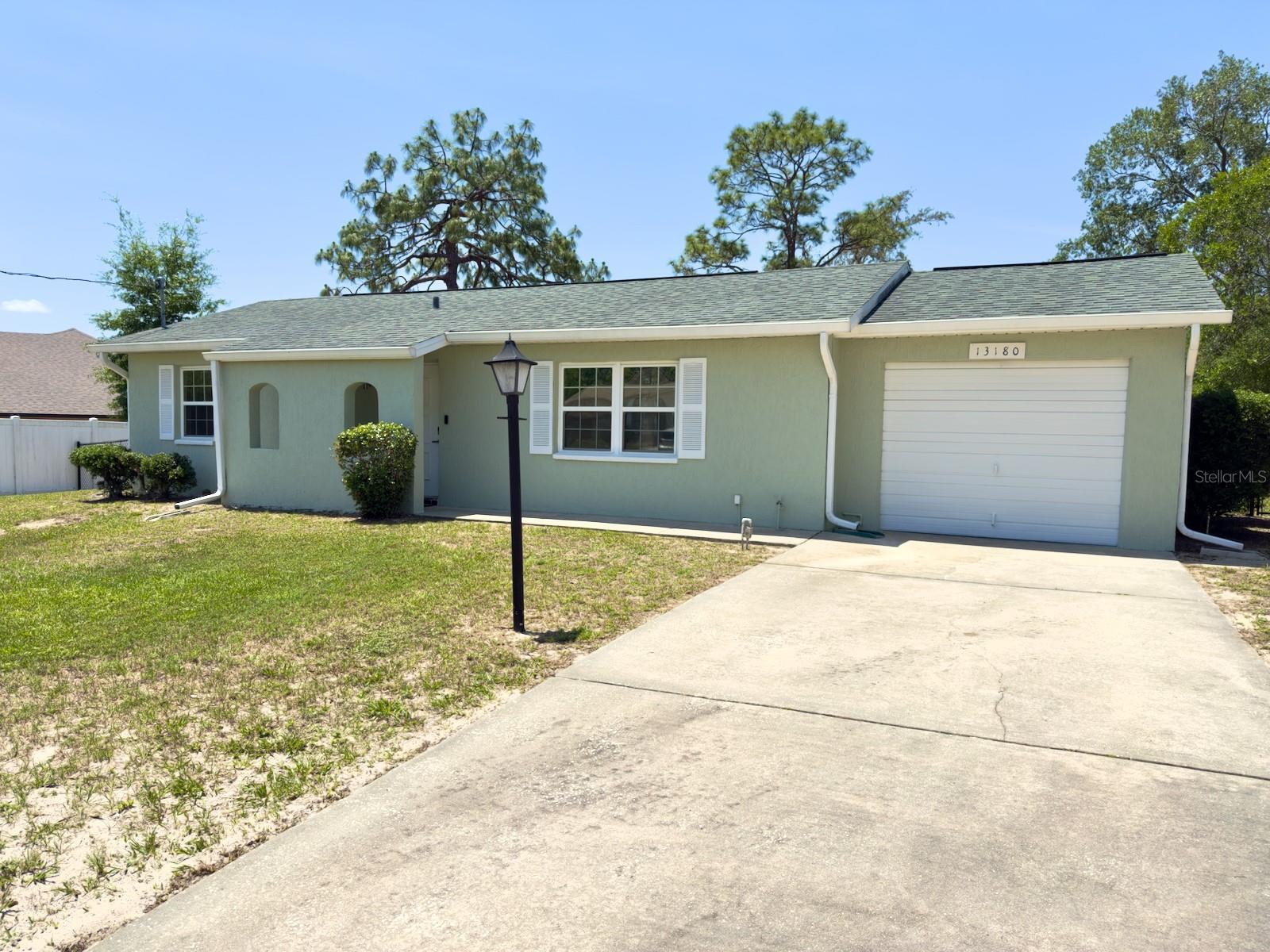 Property Photo: 13180 Lawrence Street FL 34609