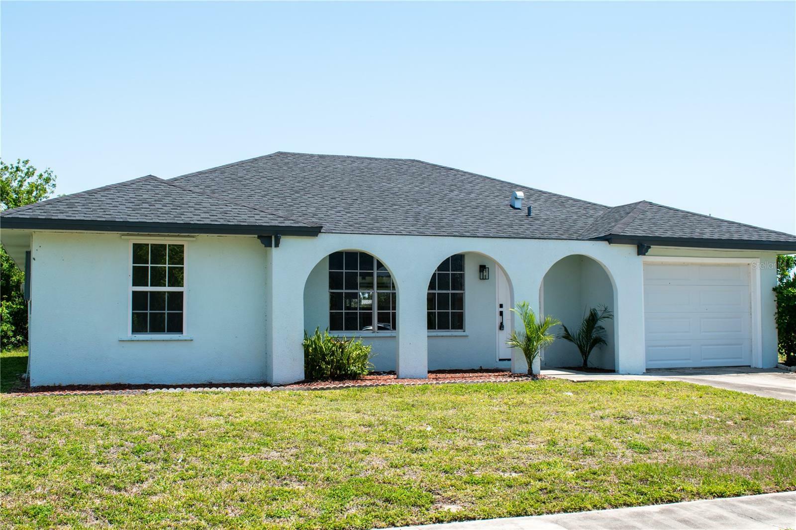 Property Photo: 2271 Alton Road FL 33952