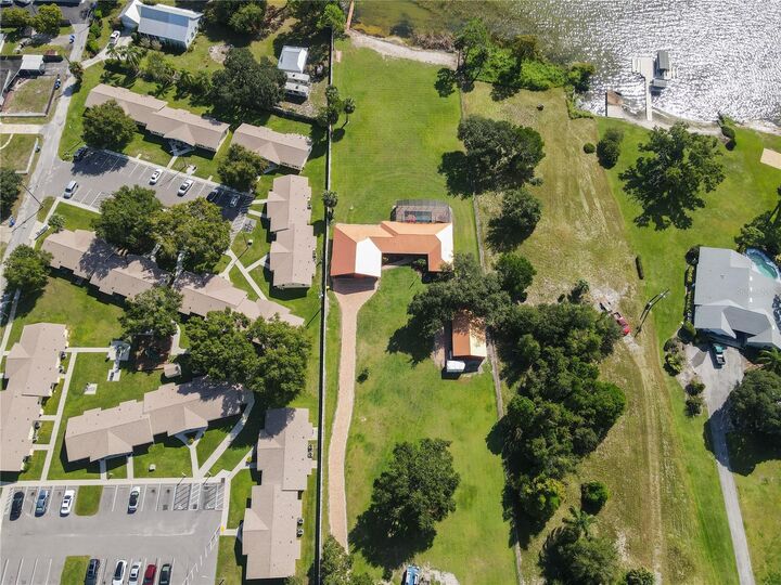 Property Photo:  955 Mansfield Road  FL 32778 