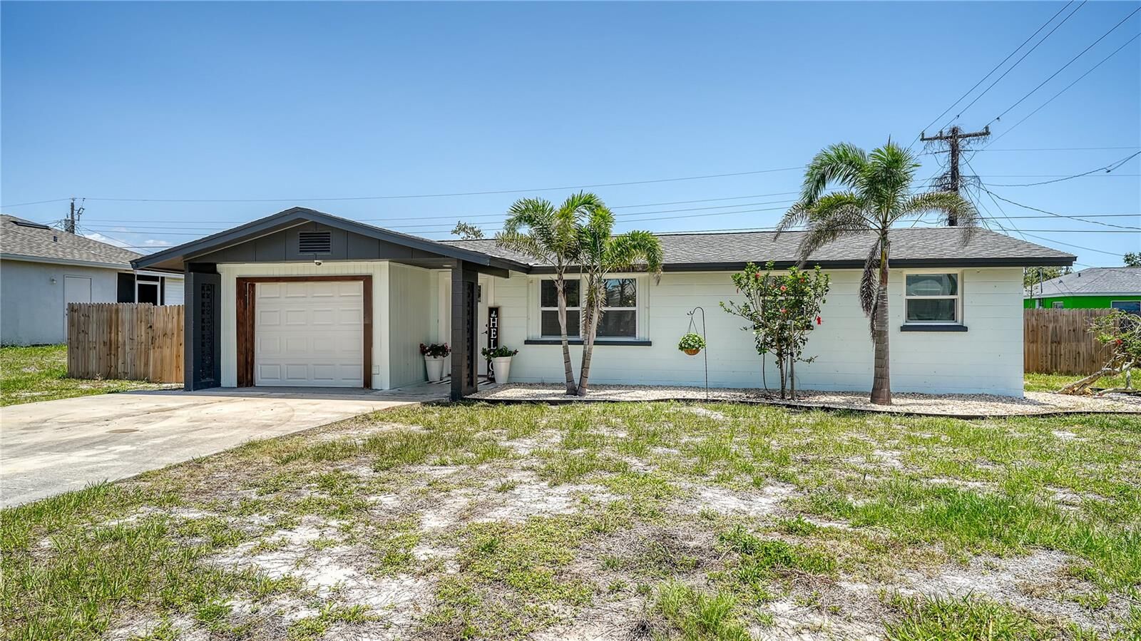 Property Photo: 1227 Porpoise Road FL 34293