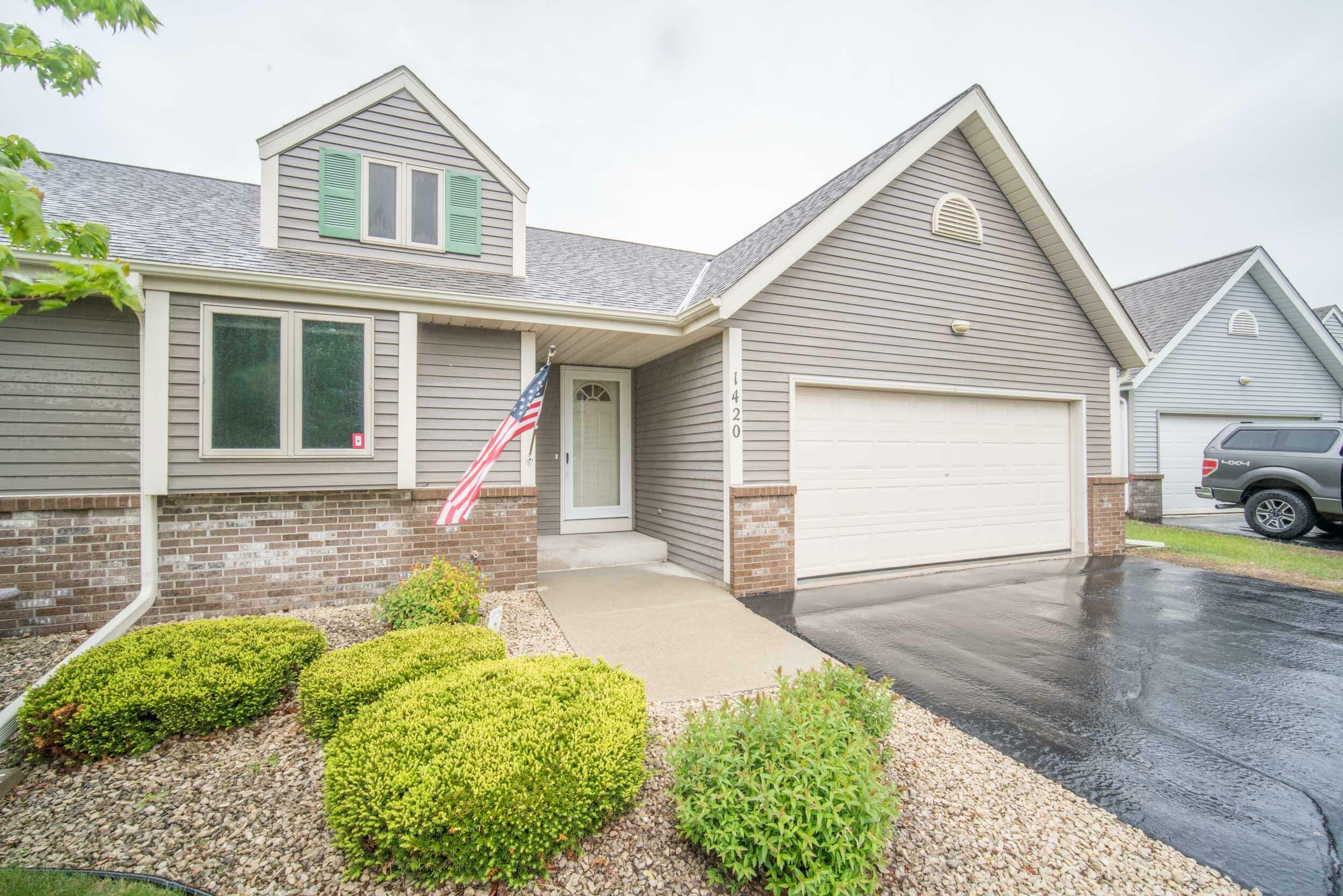 Property Photo: 1420 Partridge Ct WI 53095