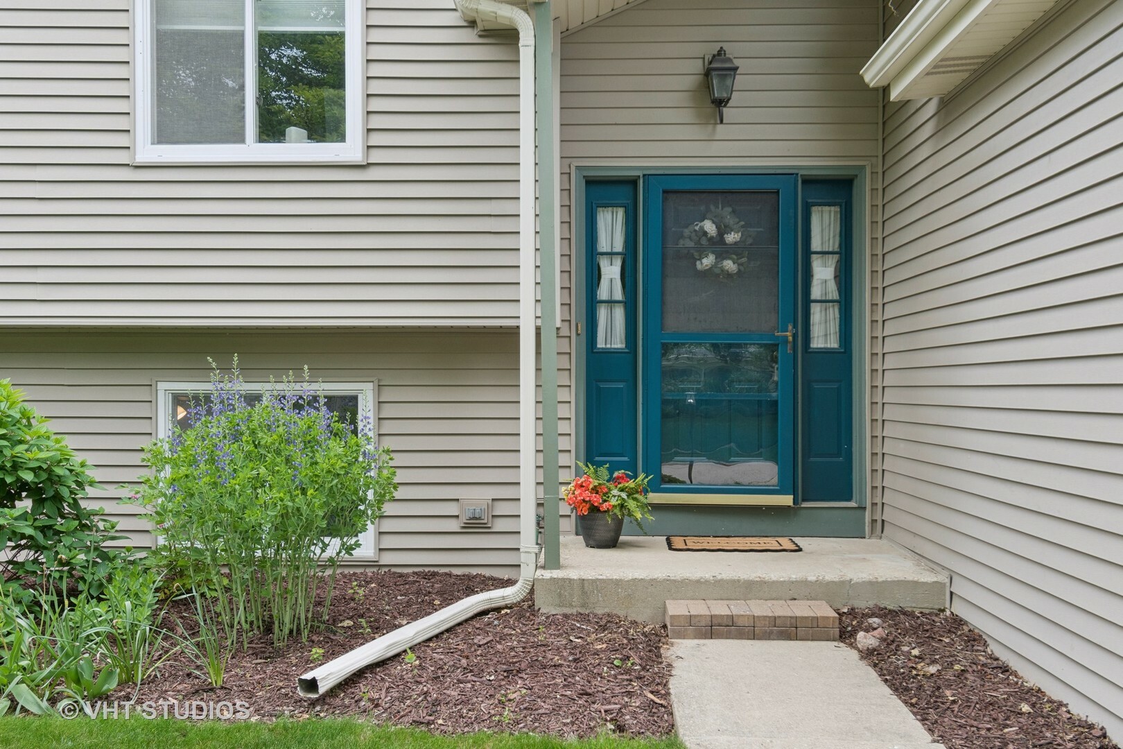 Property Photo: 6S024 Westwind Drive IL 60563