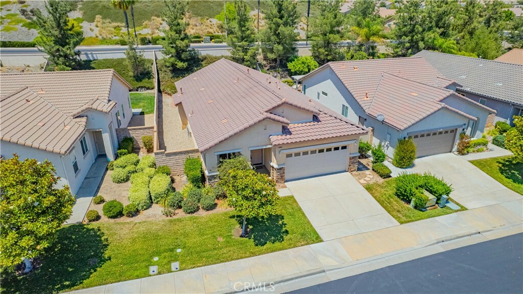 Property Photo: 28044 Oakhaven Lane CA 92584