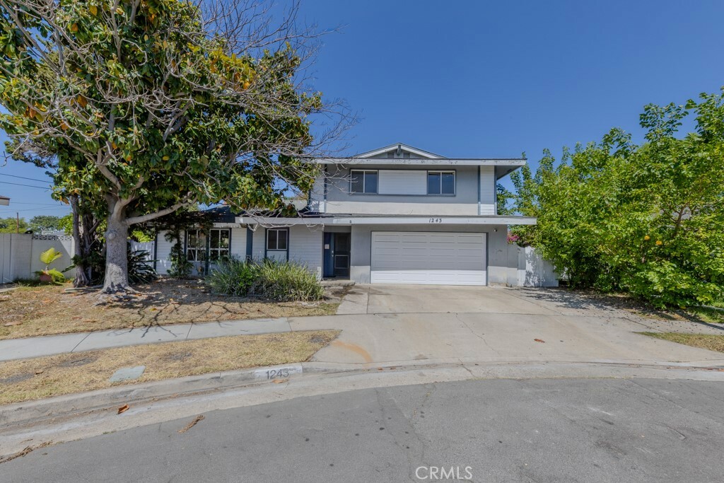 Property Photo: 1243 E Live Oak Court CA 92805