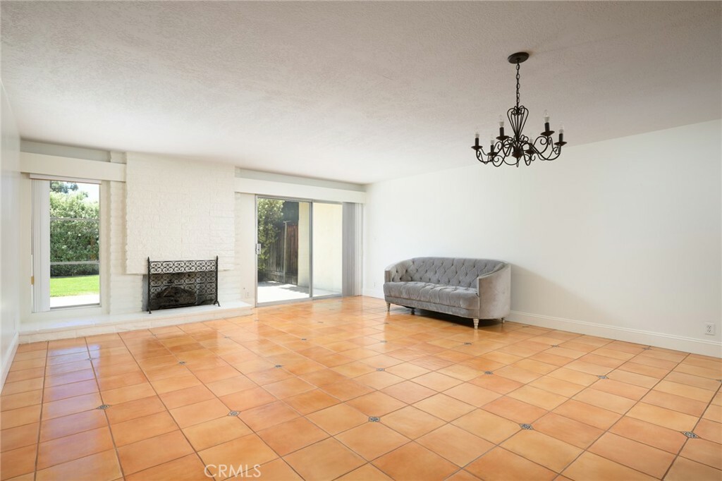 Property Photo: 14 Satinwood Way CA 92612