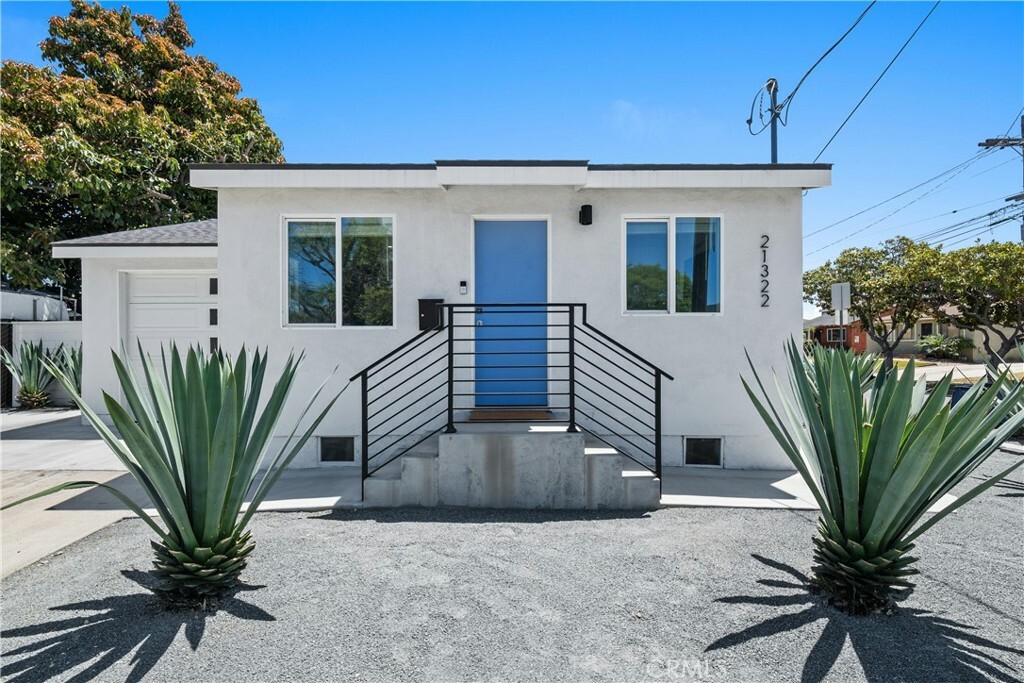 Property Photo: 21322 S Western Avenue CA 90501