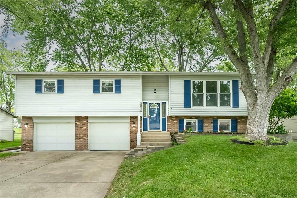 Property Photo: 2816 Olde Chelsea Drive MO 63301