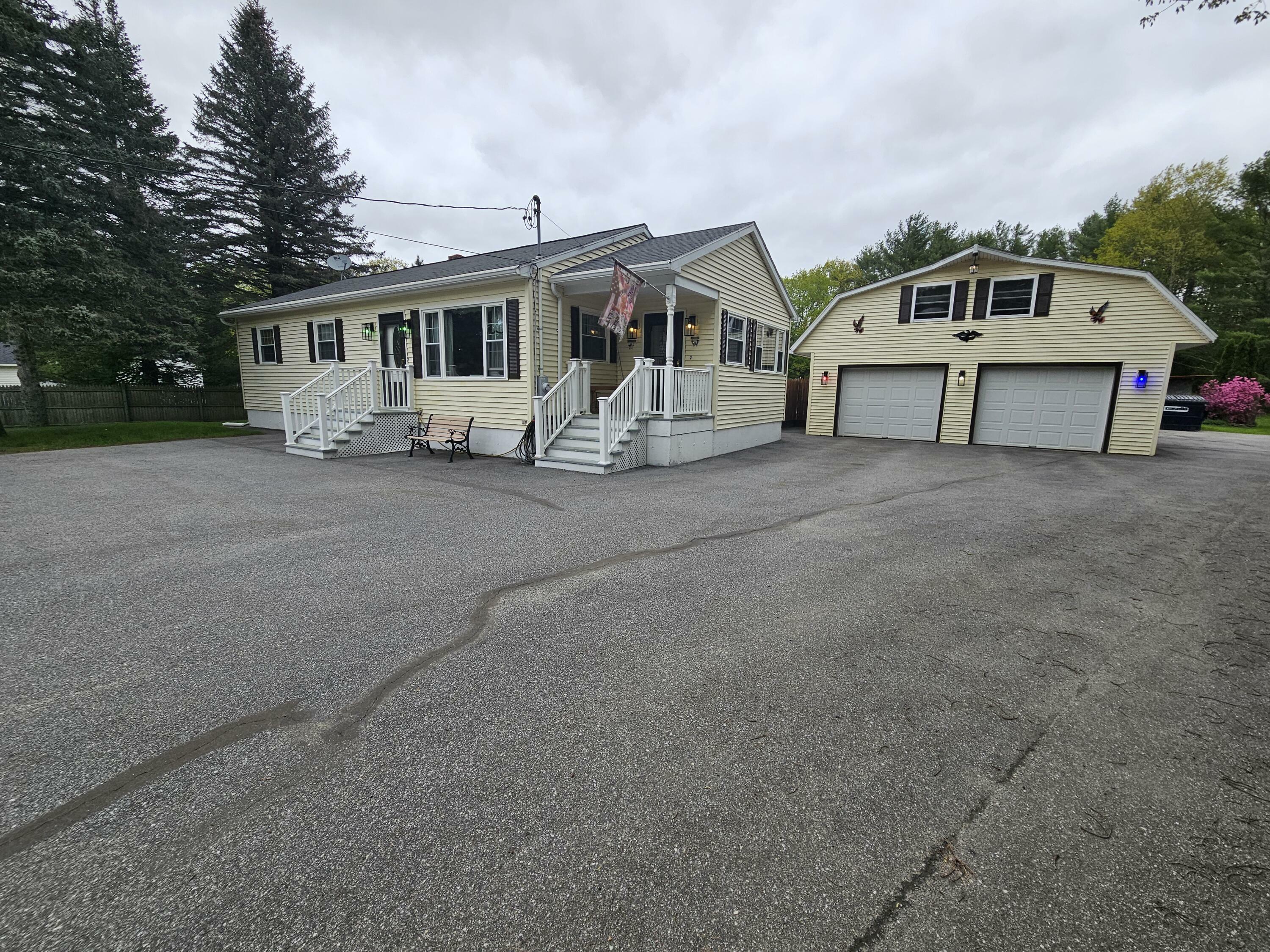 Property Photo:  173 N Main Street  ME 04256 
