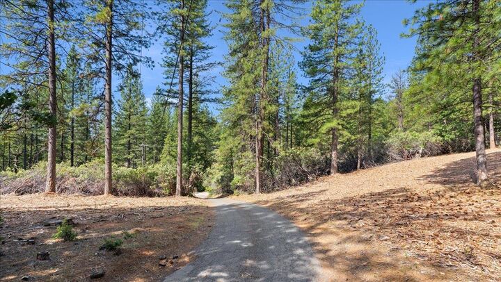 Property Photo: 2 Homestead Drive CA 95667