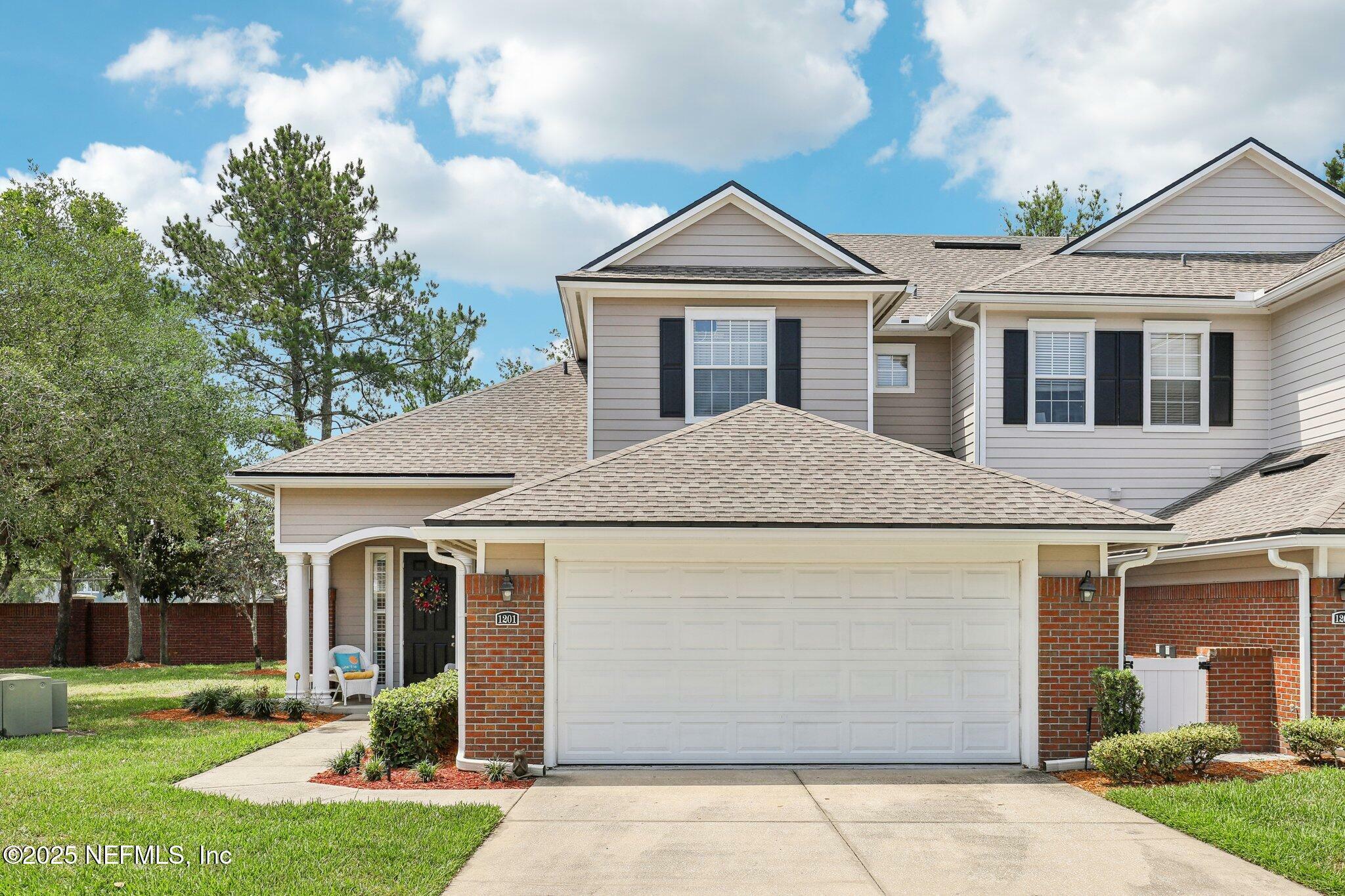 Property Photo: 2011 Pond Ridge Court 1201 FL 32003