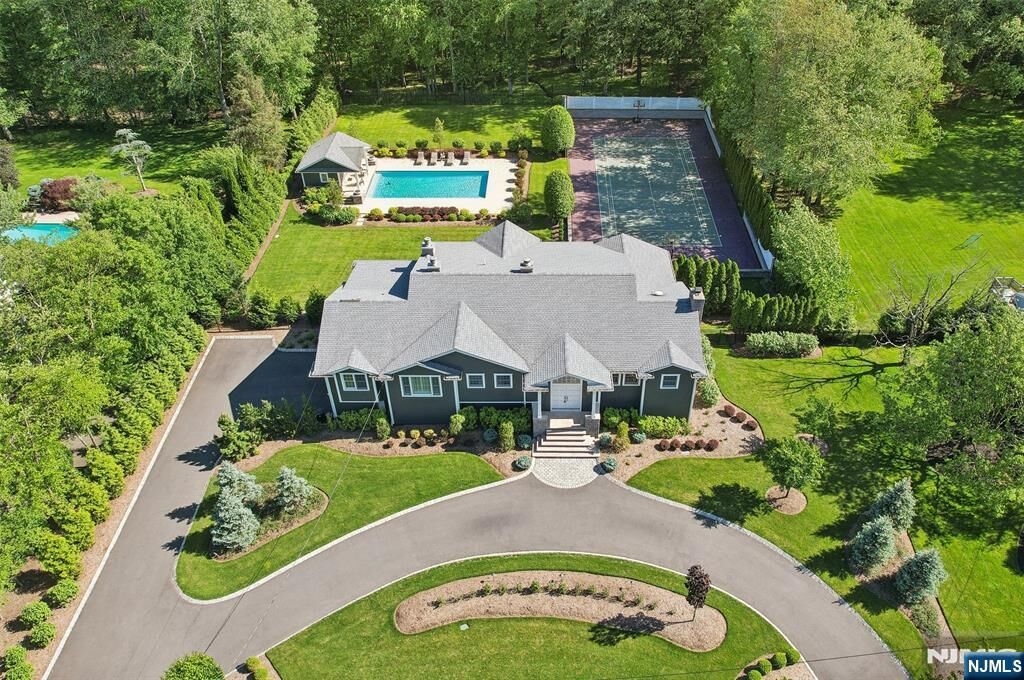 Property Photo:  15 Fred Street  NJ 07675 