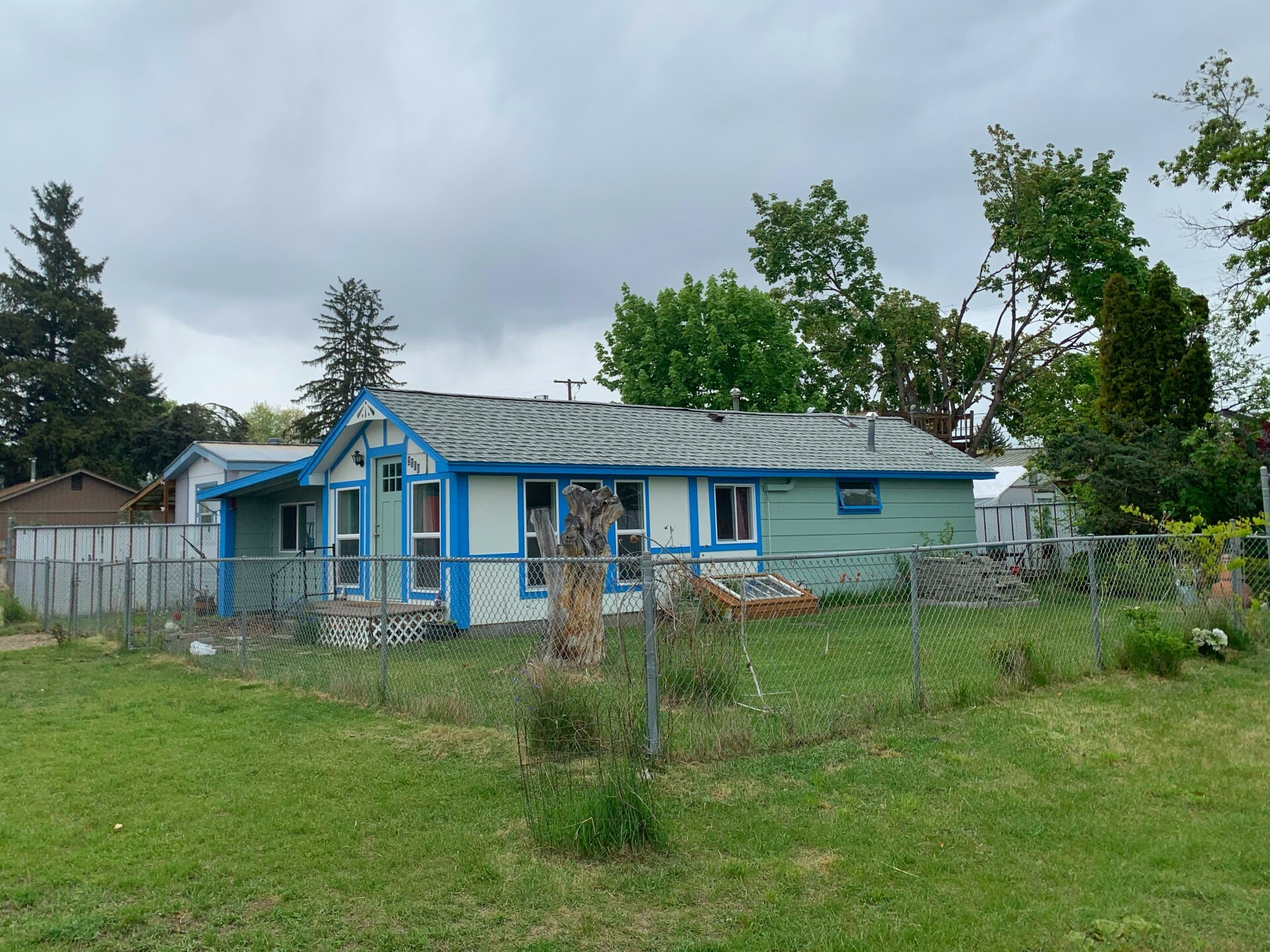 Property Photo: 2110 Burlington Avenue MT 59801