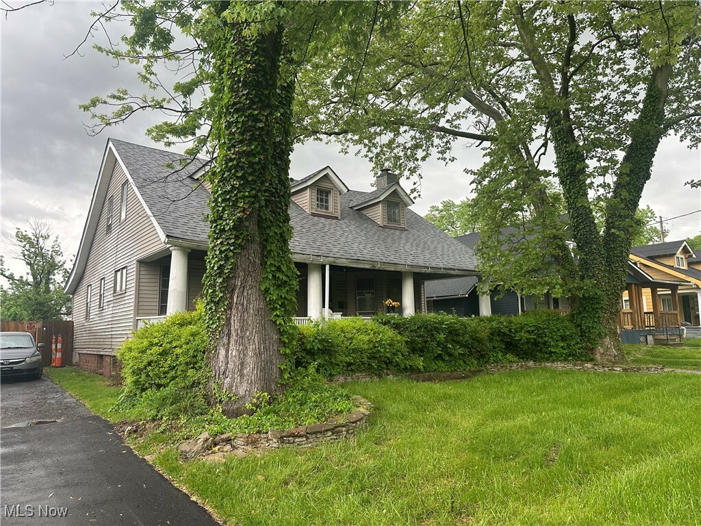 Property Photo: 1767 Avalon Road OH 44112