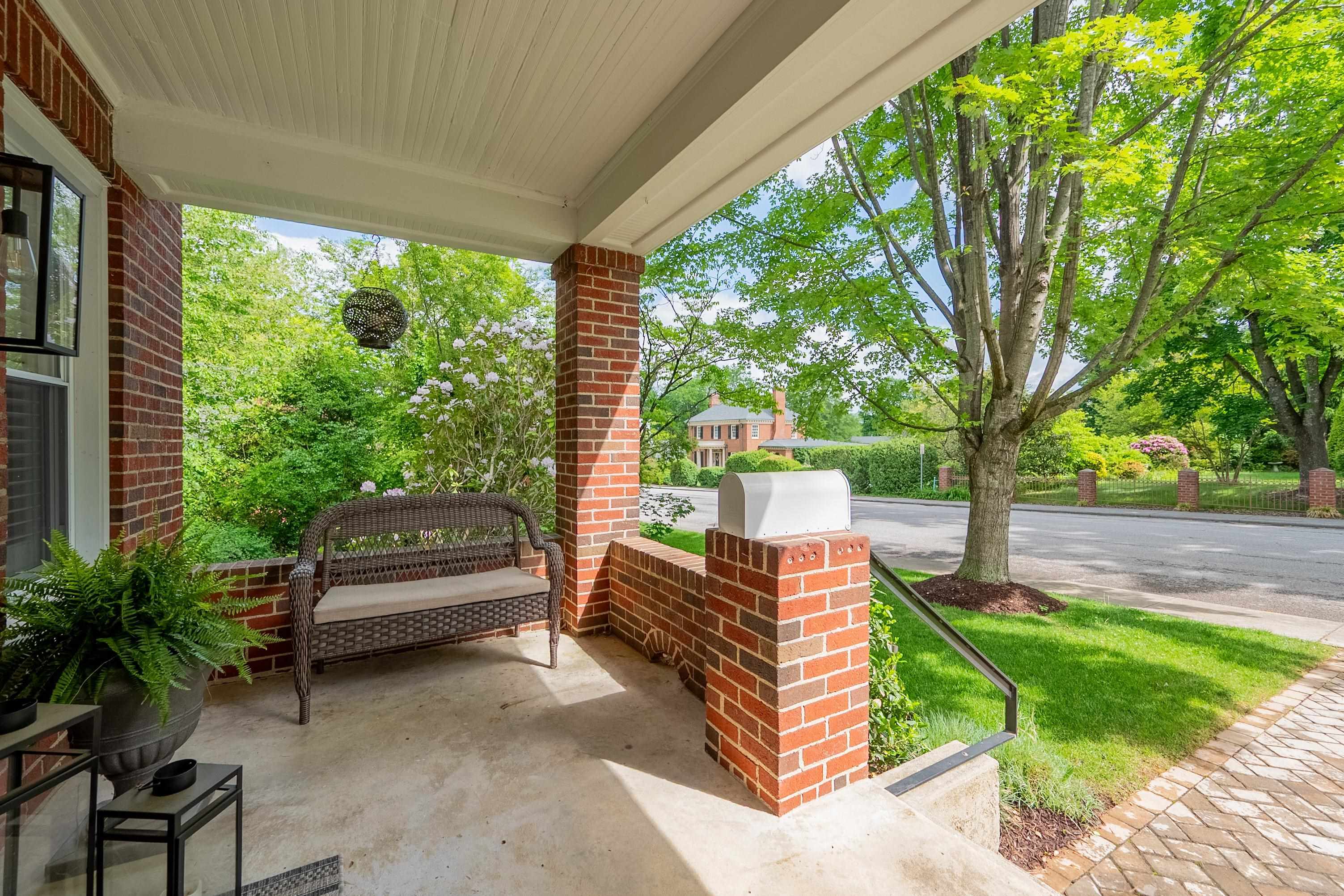 Property Photo: 604 Preston Avenue VA 24060
