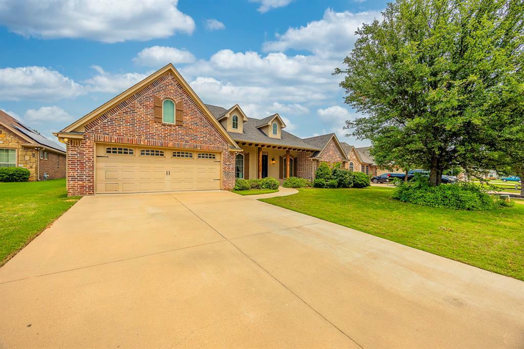 Property Photo: 3541 Abes Landing Drive TX 76049