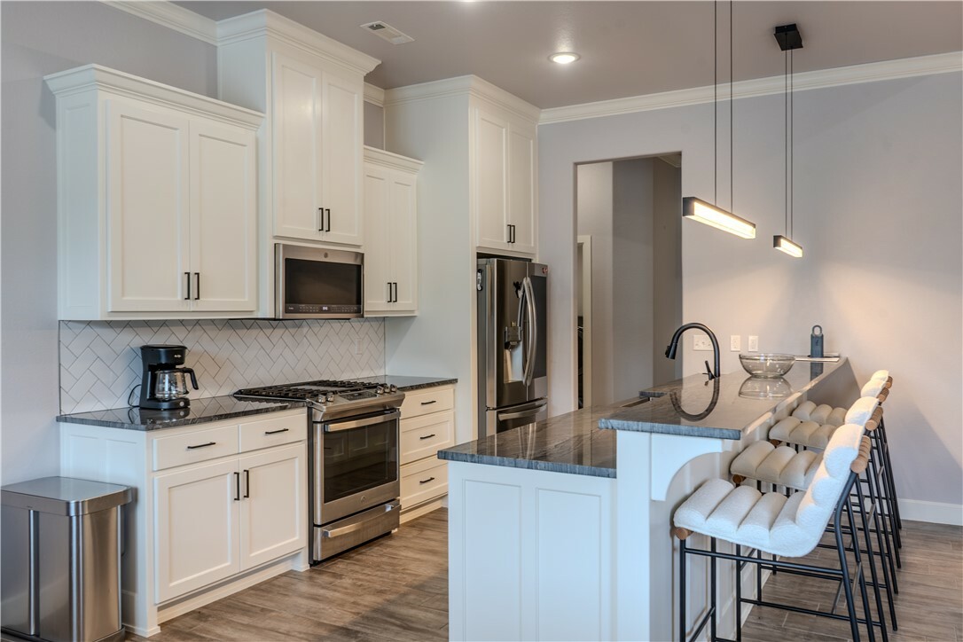 Property Photo: 1460 Amber Way AR 72719