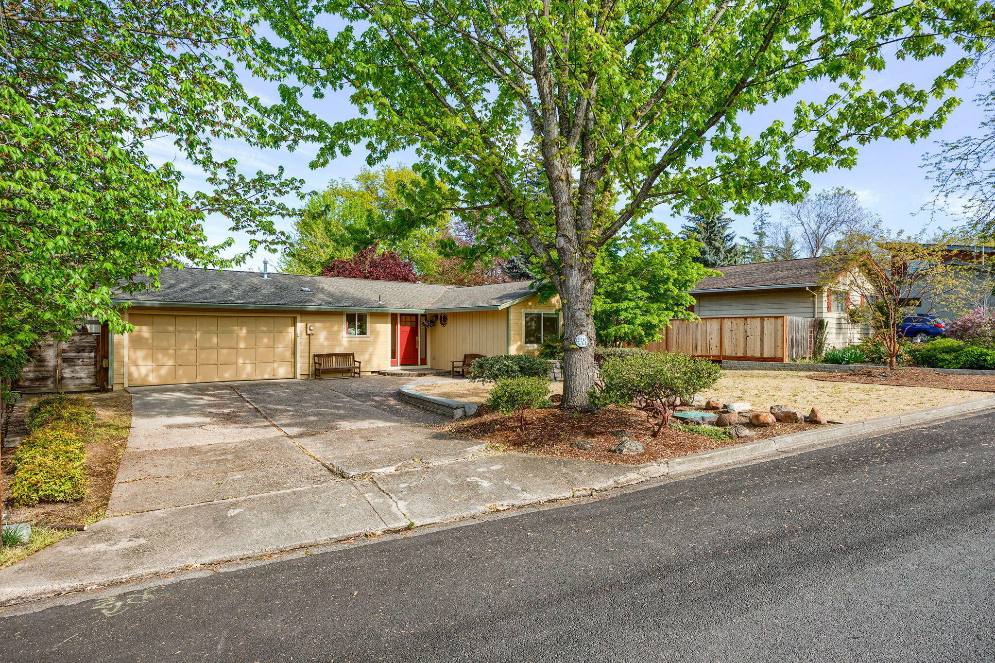 Property Photo: 444 Willow Street OR 97520