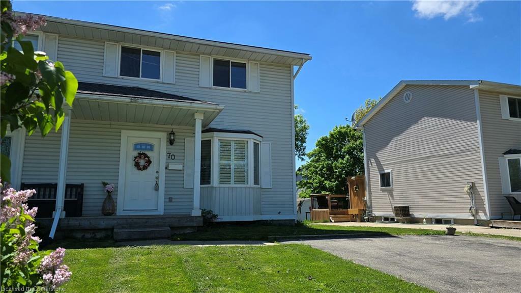 Property Photo: 70 Catherine Street ON N3A 1Z8