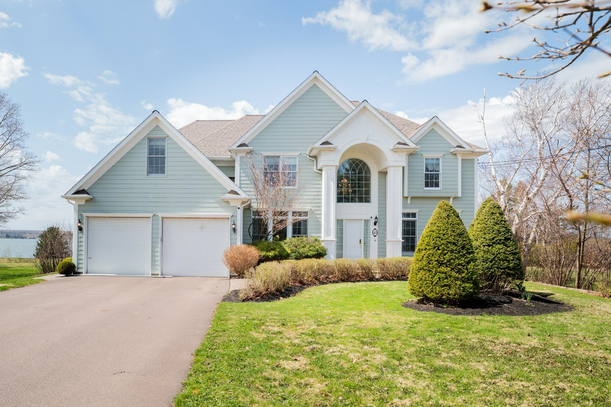 Property Photo: 48 Maplewood Crescent PE C1A 2X5