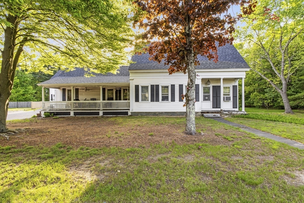 Property Photo: 92 N Main St MA 02767