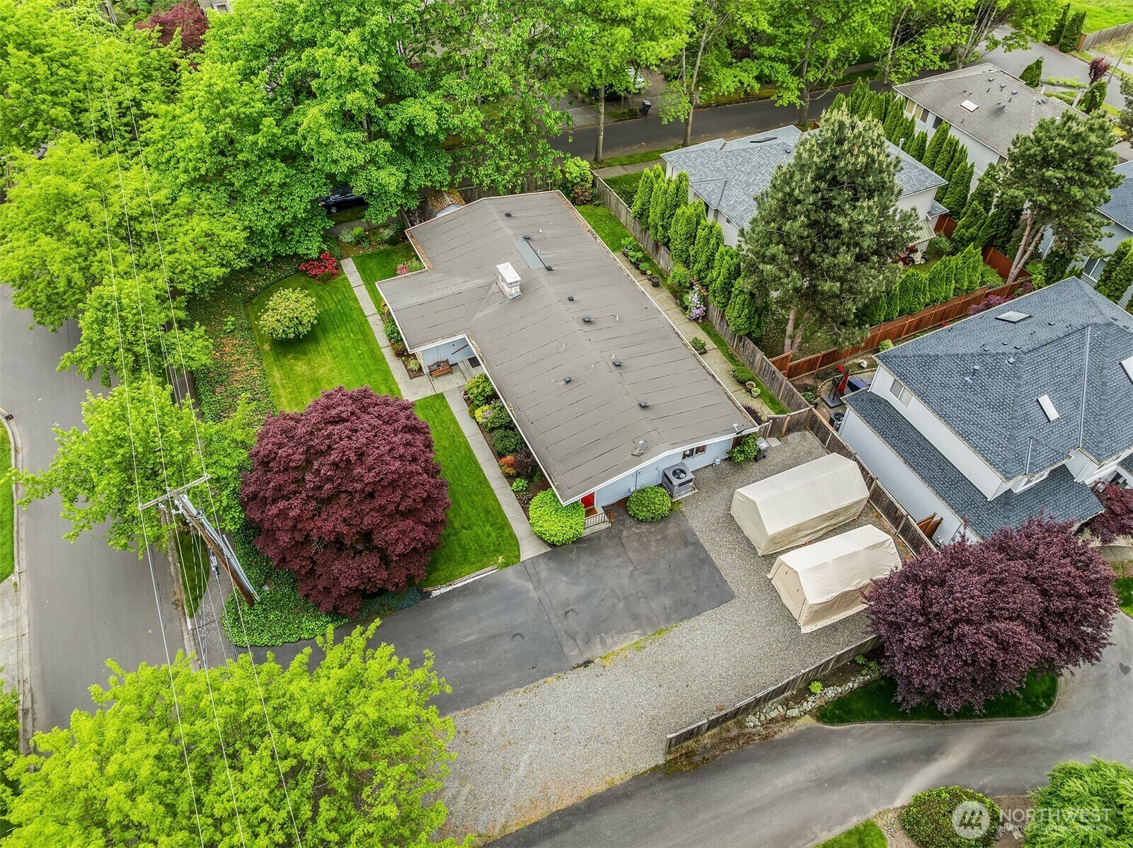 Property Photo: 10215 126th Avenue NE WA 98033