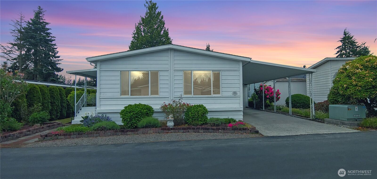Property Photo:  620  112th Street SE 153  WA 98208 