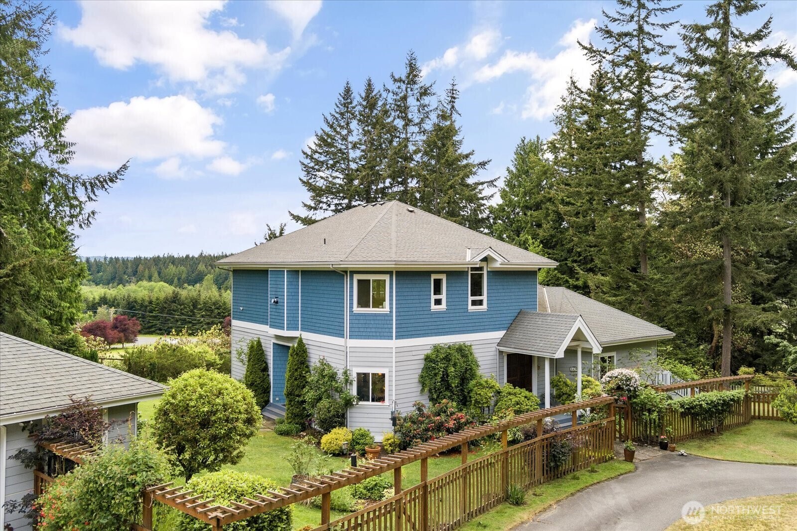 Property Photo: 5427 Bayview Road WA 98260
