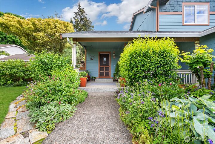 Property Photo: 807 21st Street NW WA 98371