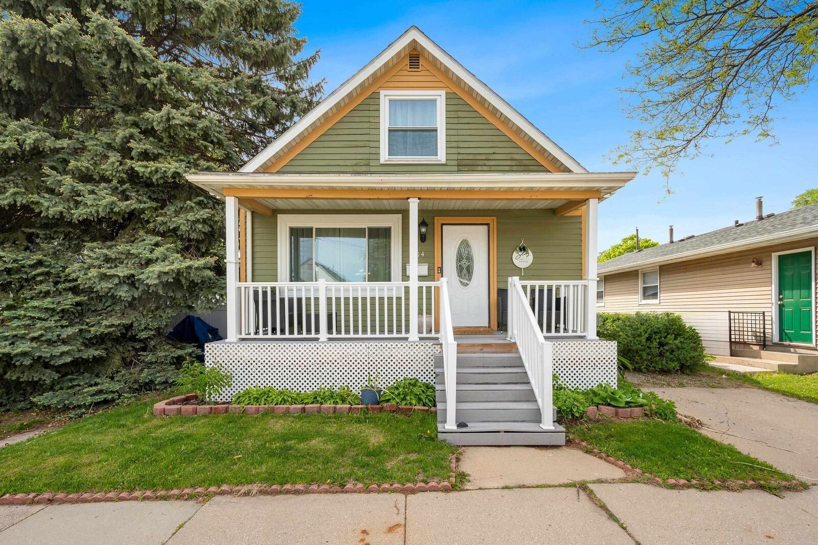 Property Photo: 604 12th Avenue WI 54303