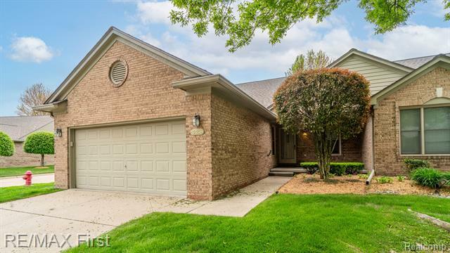 Property Photo: 4436 Nutmeg Court MI 48092