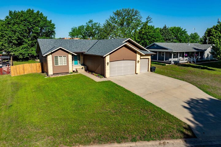 11 Honeysuckle Ct  Oxford KS 67119 photo