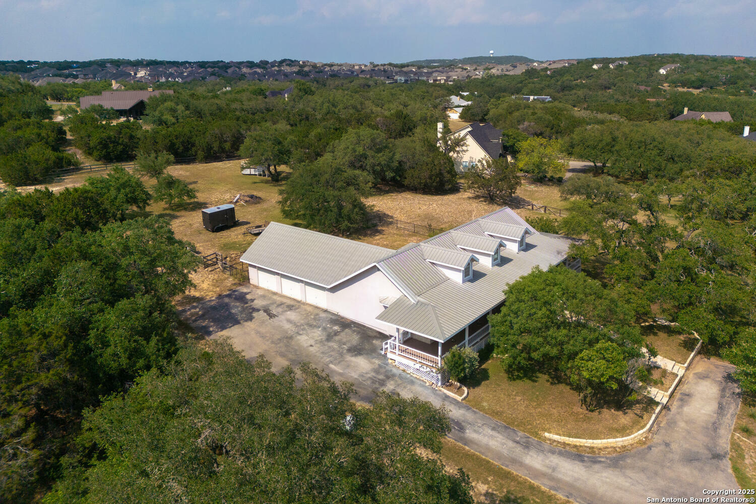 Property Photo: 786 Stirrup TX 78070
