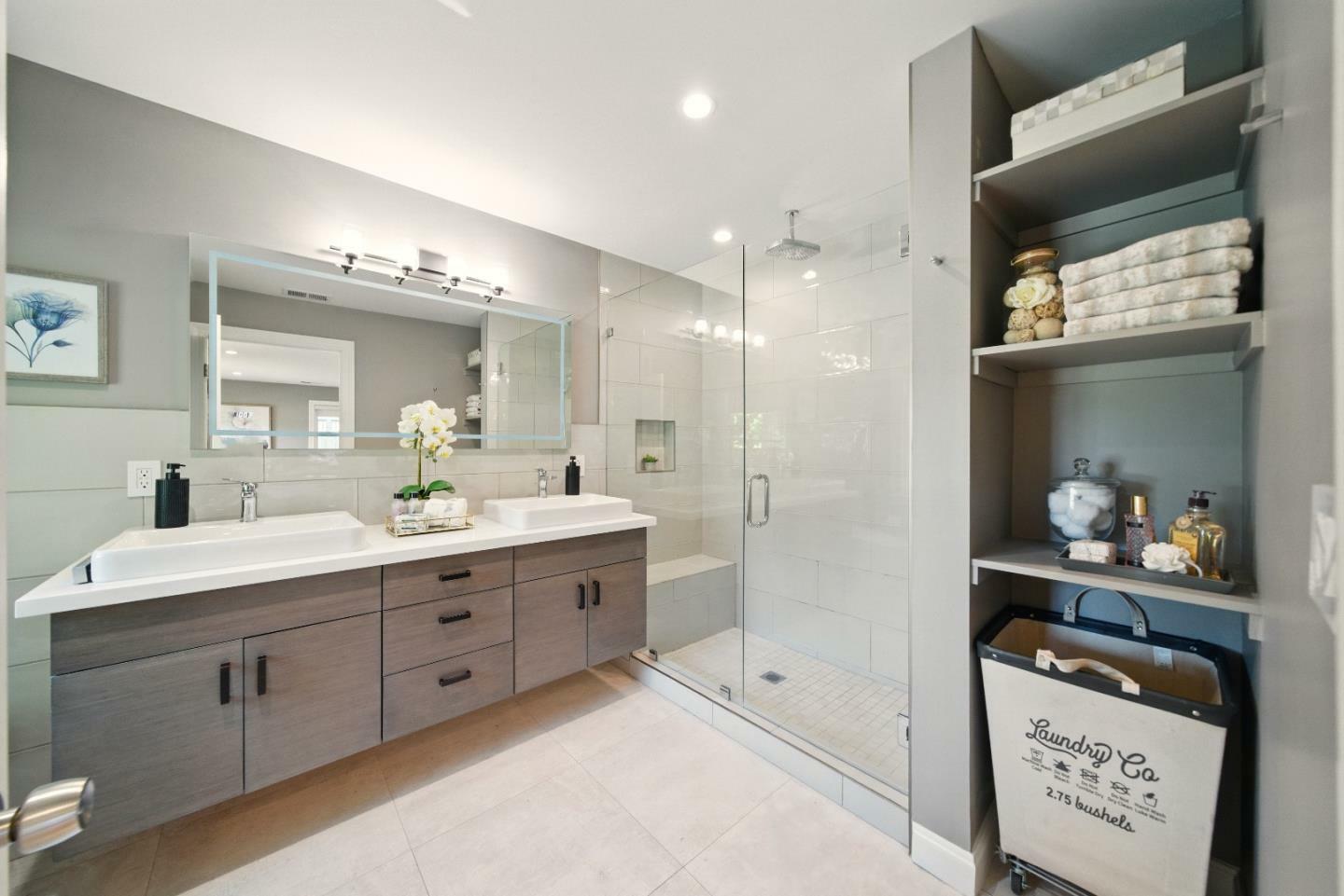Property Photo: 660 Giralda Drive CA 94024