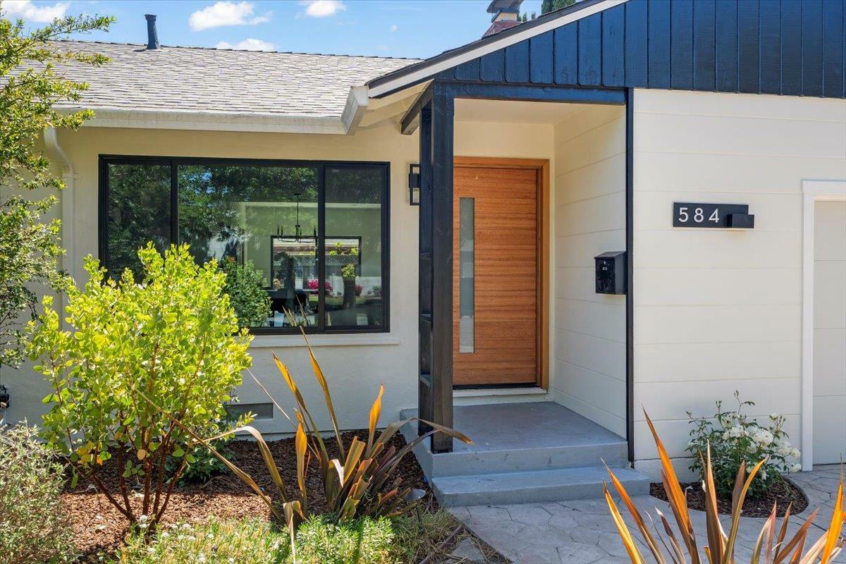 Property Photo: 584 Gresham Avenue CA 94085