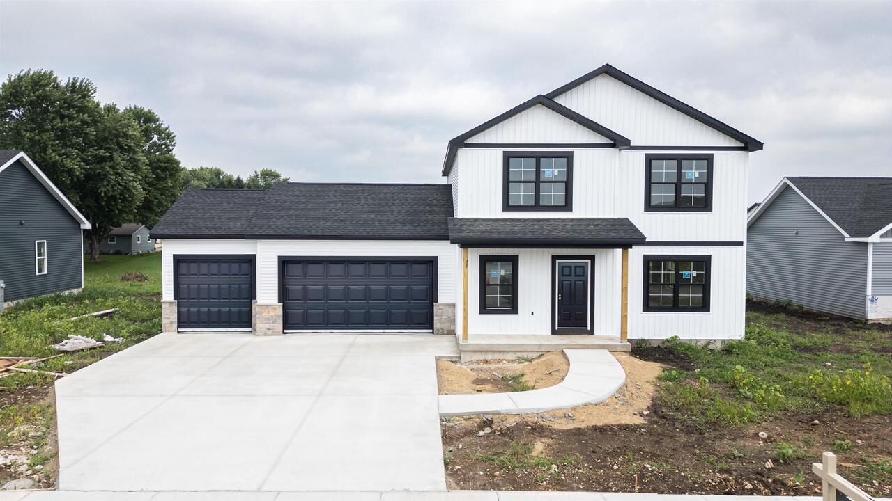 Property Photo: 70 East Evergreen Lane WI 53563